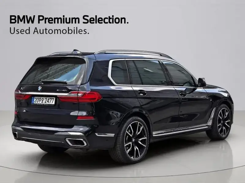 2022 BMW X7 с пробегом 32 480 км