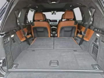 2022 BMW X7 с пробегом 32 480 км