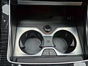 2022 BMW X7 с пробегом 32 480 км