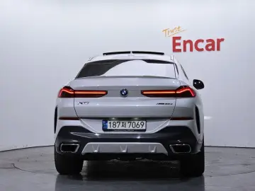 2021 BMW X6 с пробегом 76 410 км