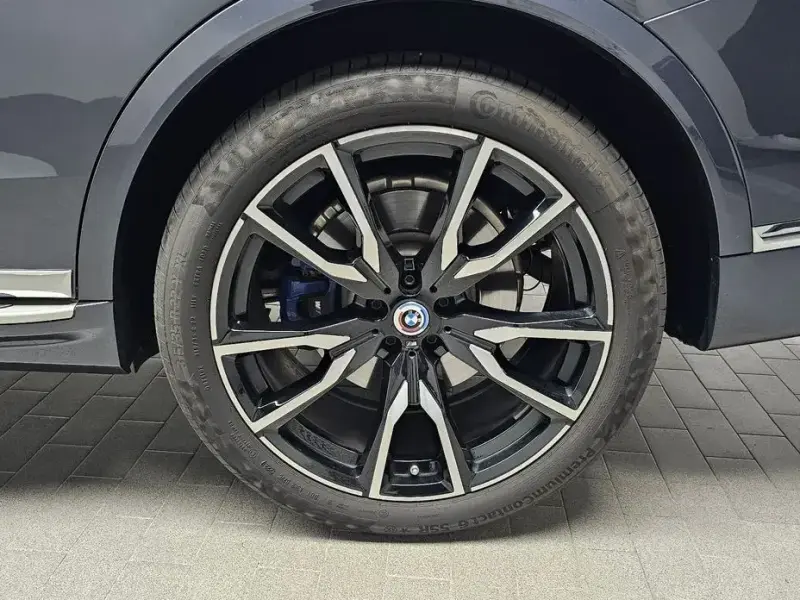 2021 BMW X7 с пробегом 37 191 км