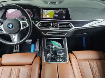 2021 BMW X7 с пробегом 37 191 км