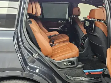 2021 BMW X7 с пробегом 37 191 км