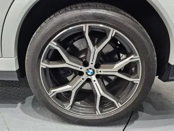 2021 BMW X6 с пробегом 76 410 км