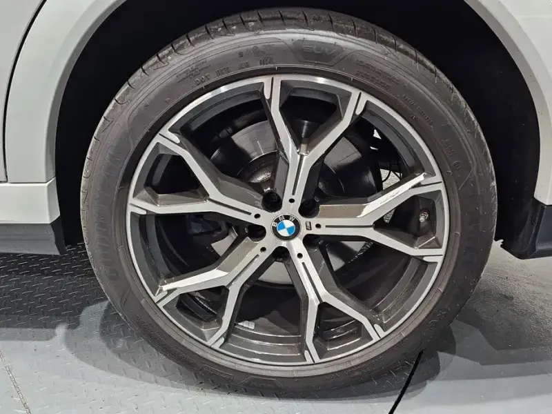 2021 BMW X6 с пробегом 76 410 км