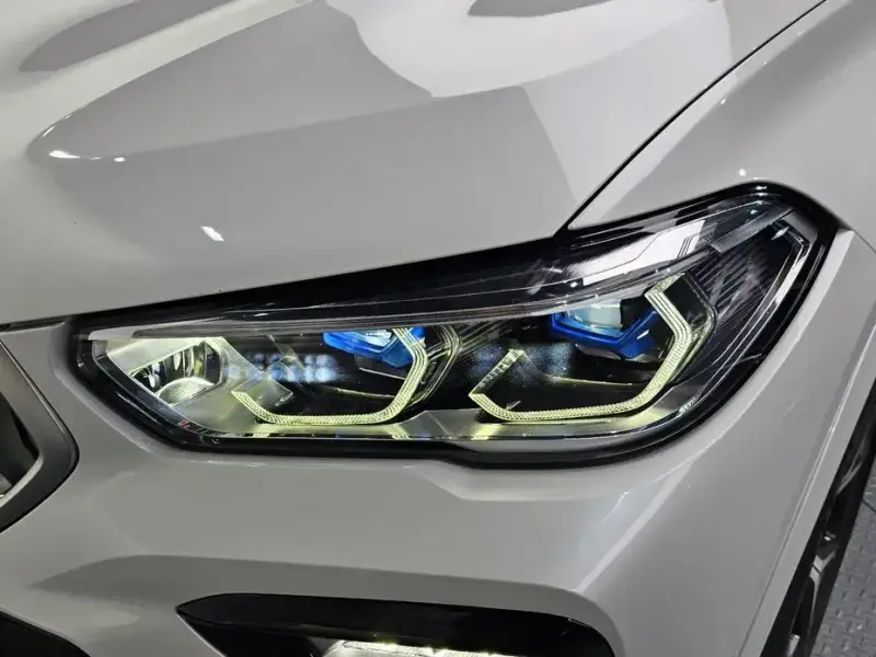 2021 BMW X6 с пробегом 76 410 км