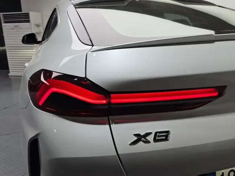 2021 BMW X6 с пробегом 76 410 км