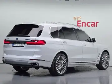 2021 BMW X7 с пробегом 106 473 км