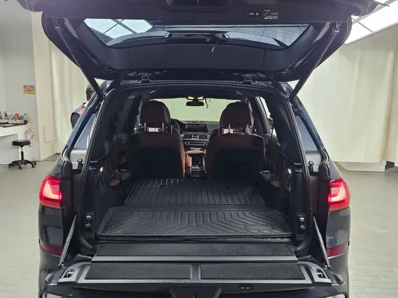 2021 BMW X7 с пробегом 37 191 км