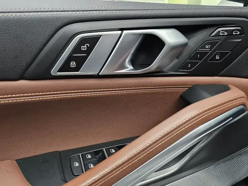 2021 BMW X6 с пробегом 76 410 км