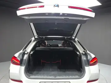 2021 BMW X6 с пробегом 74 222 км