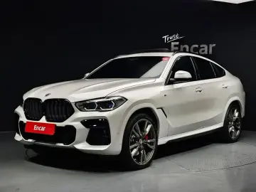 2023 BMW X6 с пробегом 10 694 км