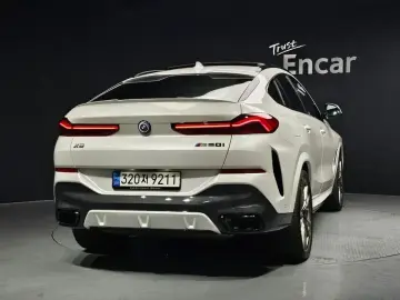 2023 BMW X6 с пробегом 10 694 км