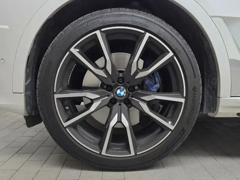 2021 BMW X7 с пробегом 53 048 км