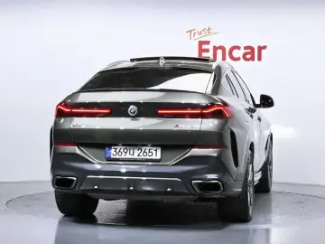 2022 BMW X6 с пробегом 112 928 км