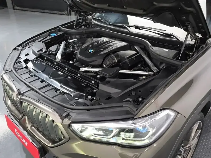 2022 BMW X6 с пробегом 112 928 км