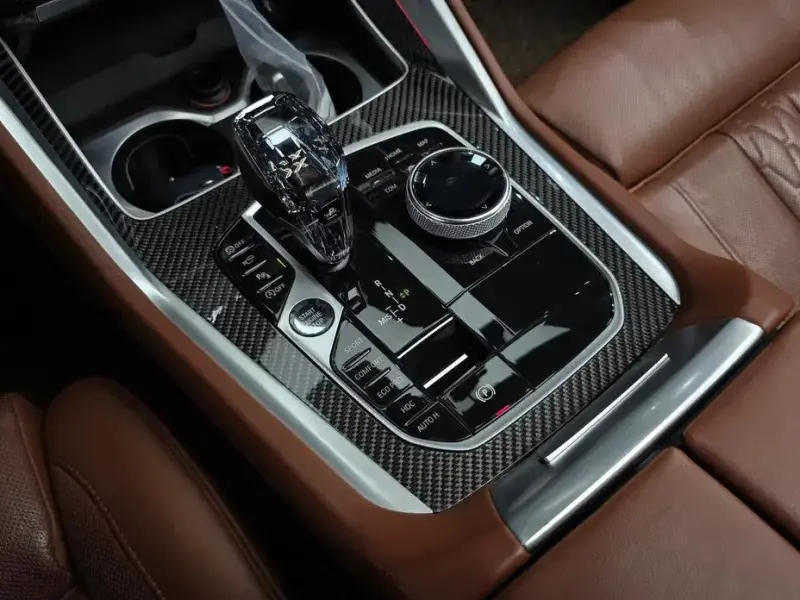 2022 BMW X6 с пробегом 112 928 км
