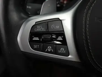 2022 BMW X6 с пробегом 112 928 км