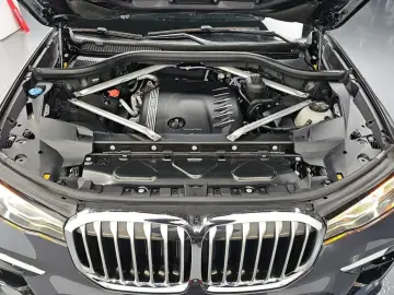 2021 BMW X7 с пробегом 67 035 км