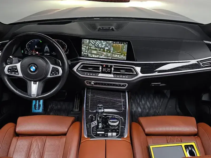 2021 BMW X7 с пробегом 67 035 км