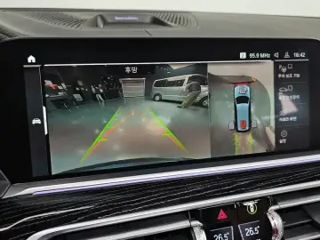 2021 BMW X7 с пробегом 67 035 км