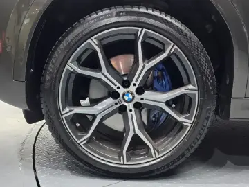 2022 BMW X6 с пробегом 42 643 км