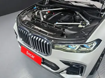 2022 BMW X7 с пробегом 106 094 км