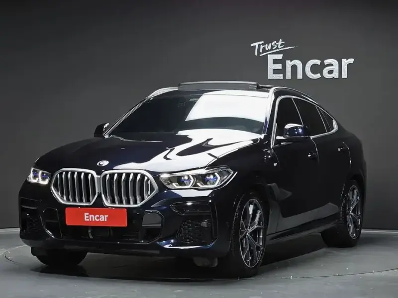 2023 BMW X6 с пробегом 29 778 км