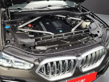 2021 BMW X6 с пробегом 88 280 км