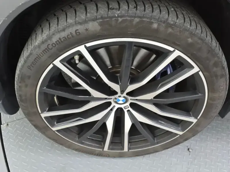 2023 BMW X6 с пробегом 40 501 км