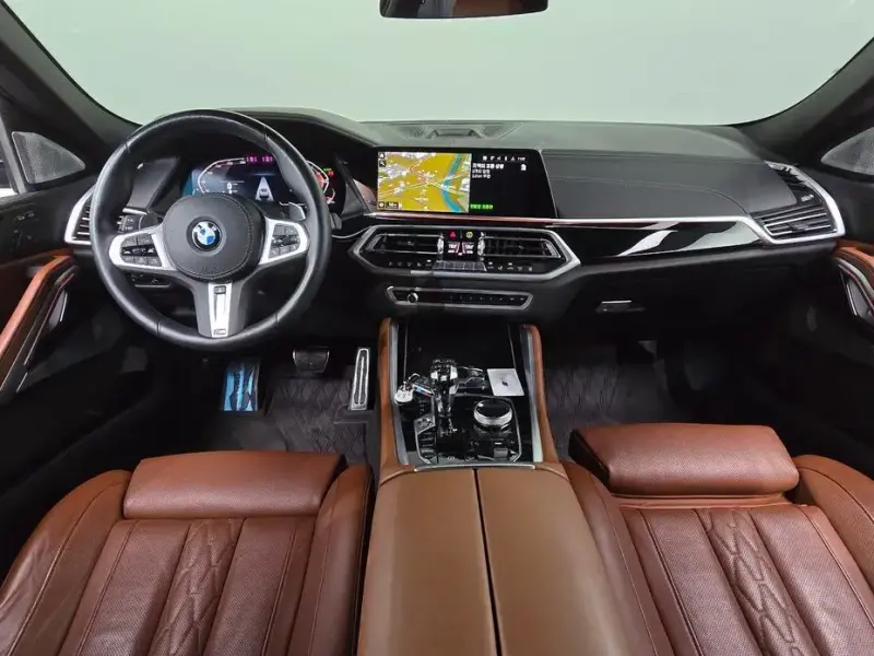 2023 BMW X6 с пробегом 40 501 км