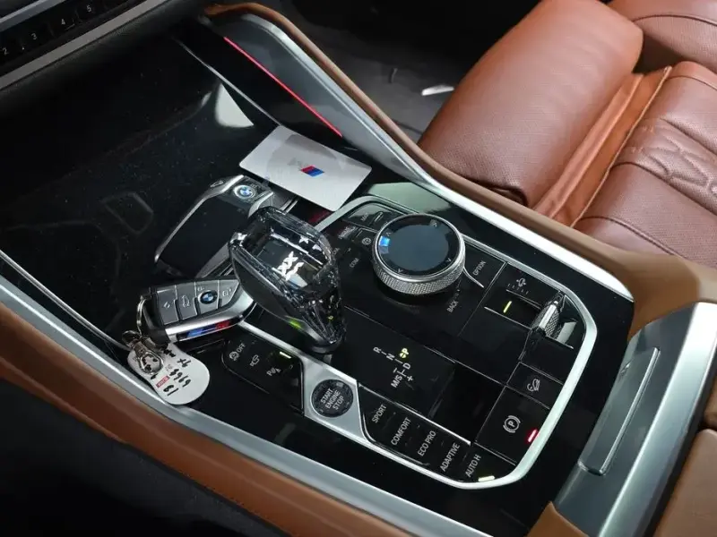 2023 BMW X6 с пробегом 40 501 км