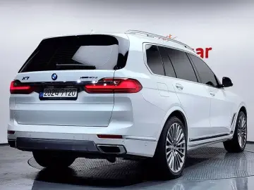 2022 BMW X7 с пробегом 79 235 км