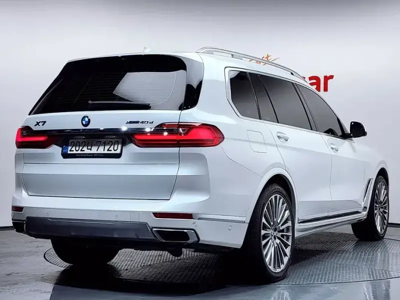 2022 BMW X7 с пробегом 79 235 км