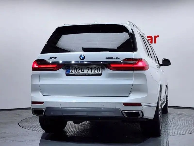 2022 BMW X7 с пробегом 79 235 км