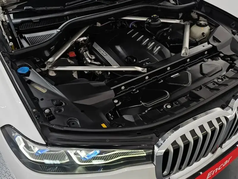 2022 BMW X7 с пробегом 79 235 км
