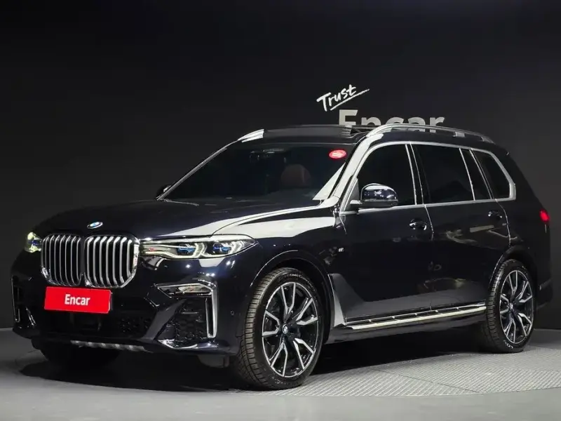 2022 BMW X7 с пробегом 76 104 км