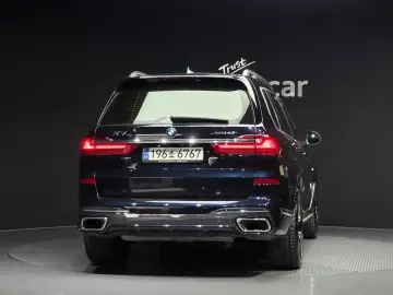 2022 BMW X7 с пробегом 76 104 км