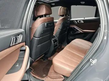 2022 BMW X6 с пробегом 103 560 км