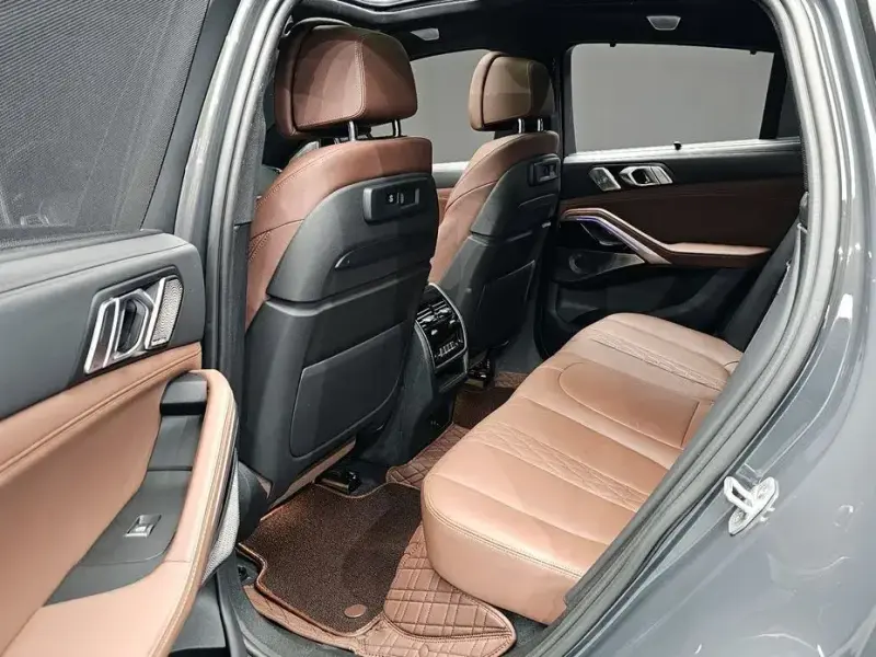 2022 BMW X6 с пробегом 103 560 км