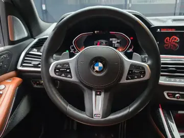 2022 BMW X7 с пробегом 76 104 км