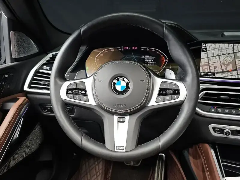 2022 BMW X6 с пробегом 103 560 км