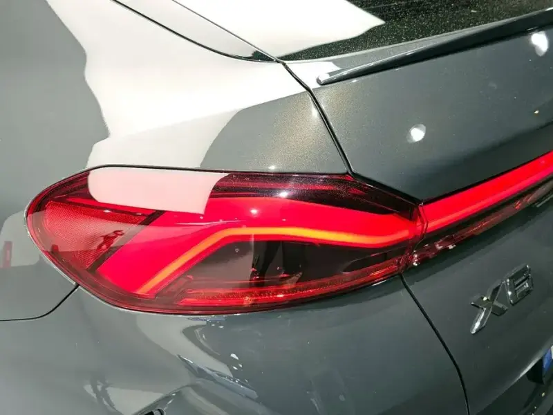 2022 BMW X6 с пробегом 103 560 км