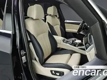 2021 BMW X7 с пробегом 137 571 км