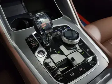 2022 BMW X6 с пробегом 87 937 км