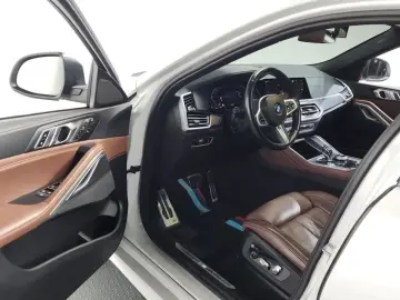 2022 BMW X6 с пробегом 87 937 км