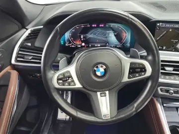 2022 BMW X6 с пробегом 87 937 км