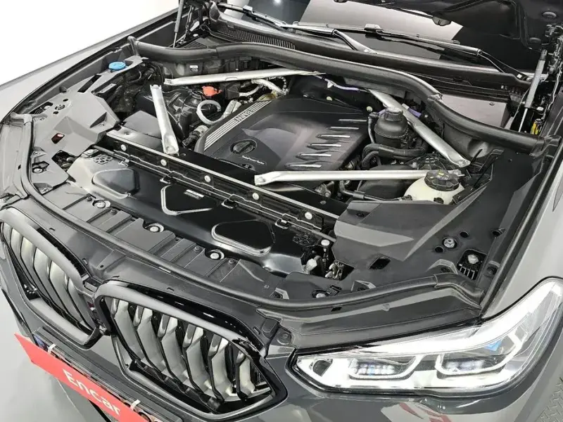 2023 BMW X6 с пробегом 63 524 км