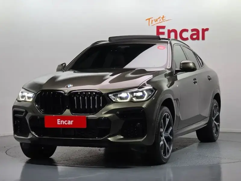 2022 BMW X6 с пробегом 57 940 км
