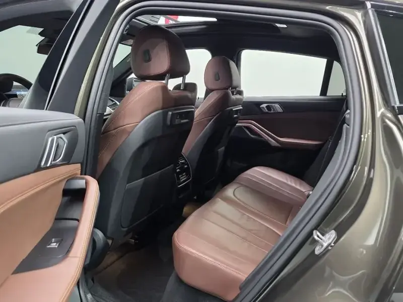 2022 BMW X6 с пробегом 57 940 км